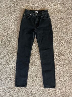 NWT Filippa K Black Tapered Jeans | 29